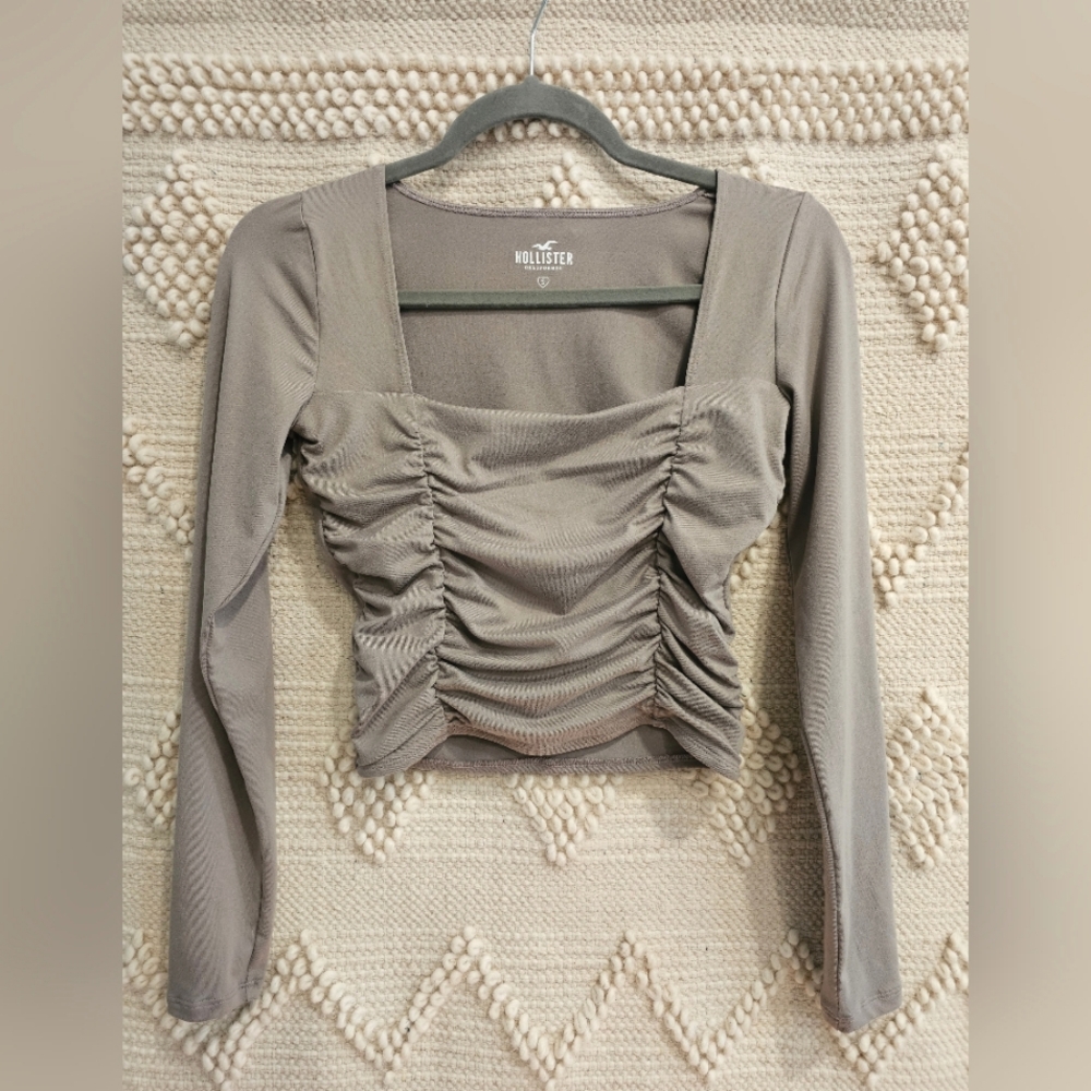 Hollister grey sheared squareneck long sleeve top size small